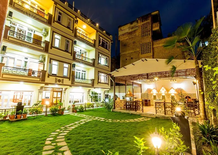 Acme Hotel